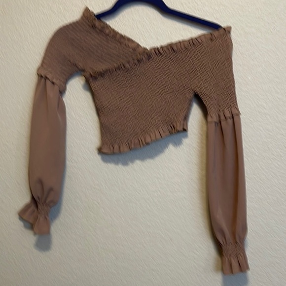 3/$15. Bundle sale Women's Eilly Bazar Off-Shoulder Ruffled Top - Brown - Picture 1 of 11